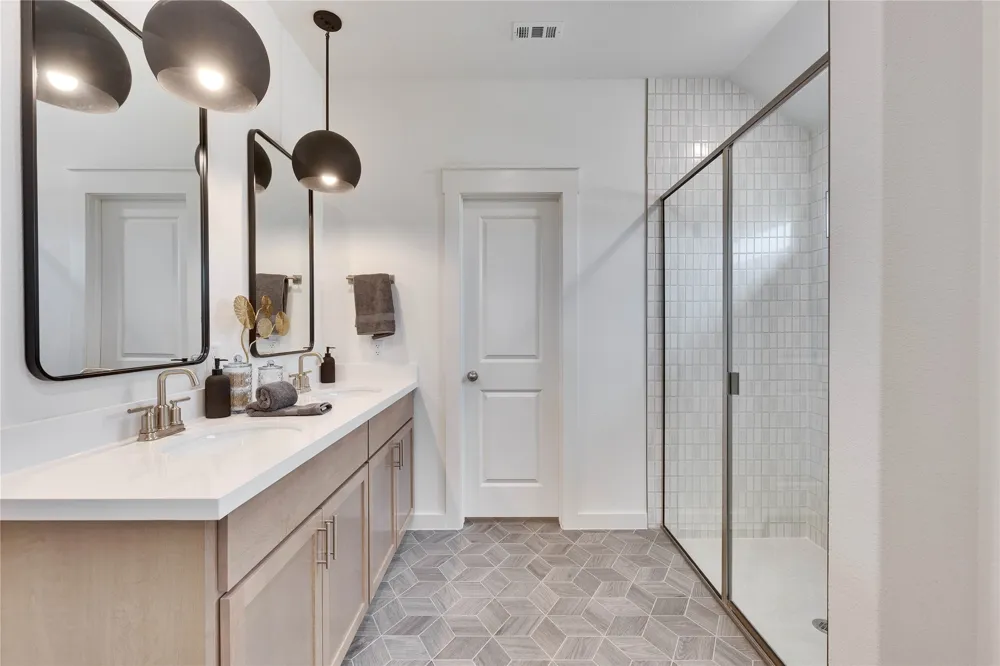 125 Pella Pass San Marcos, TX 78666