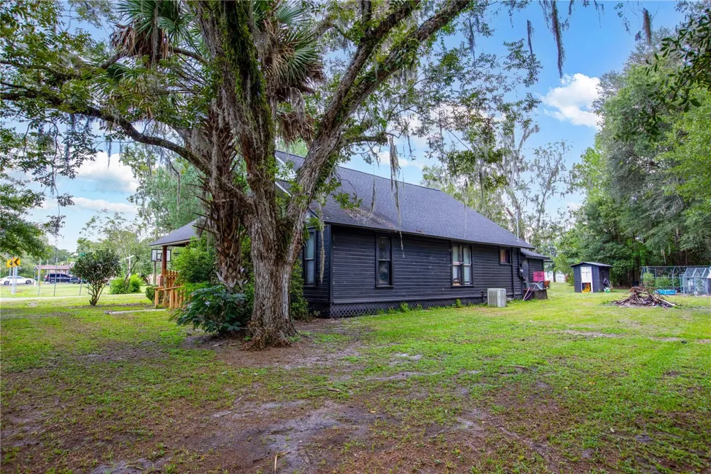 13328 NE 230TH COURT Raiford, FL 32083