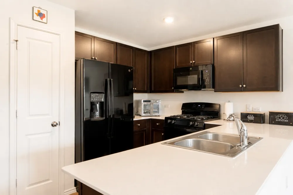 193 Gypsum Valley San Marcos, TX 78656