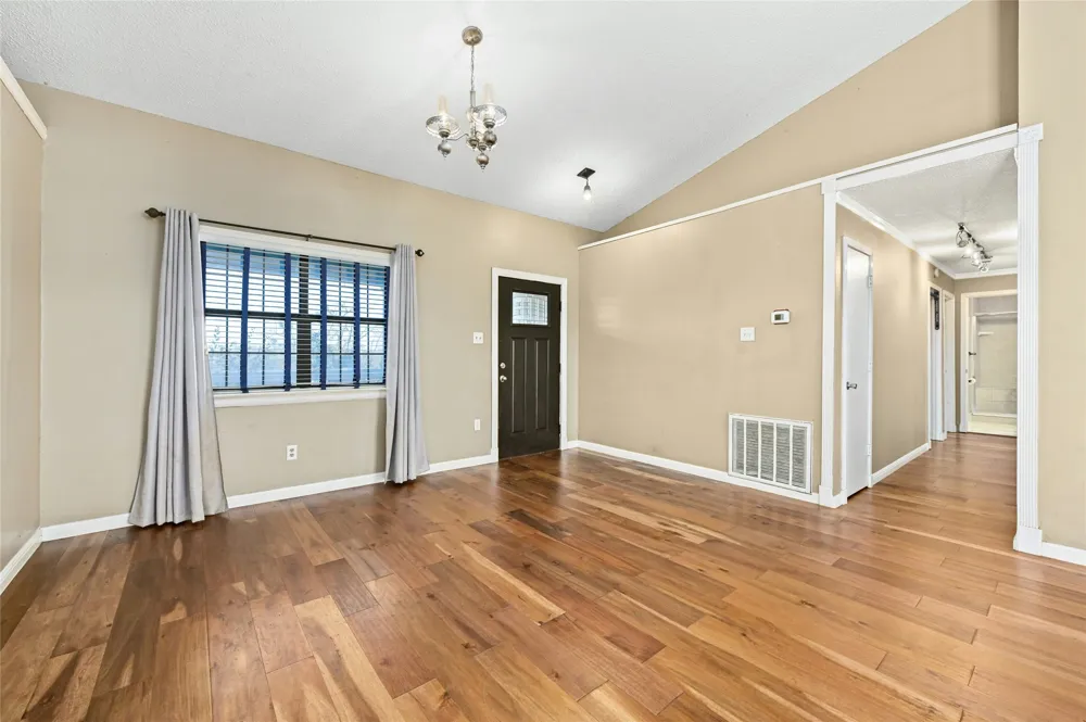 105 Deep Lake Circle Liberty Hill, TX 78642