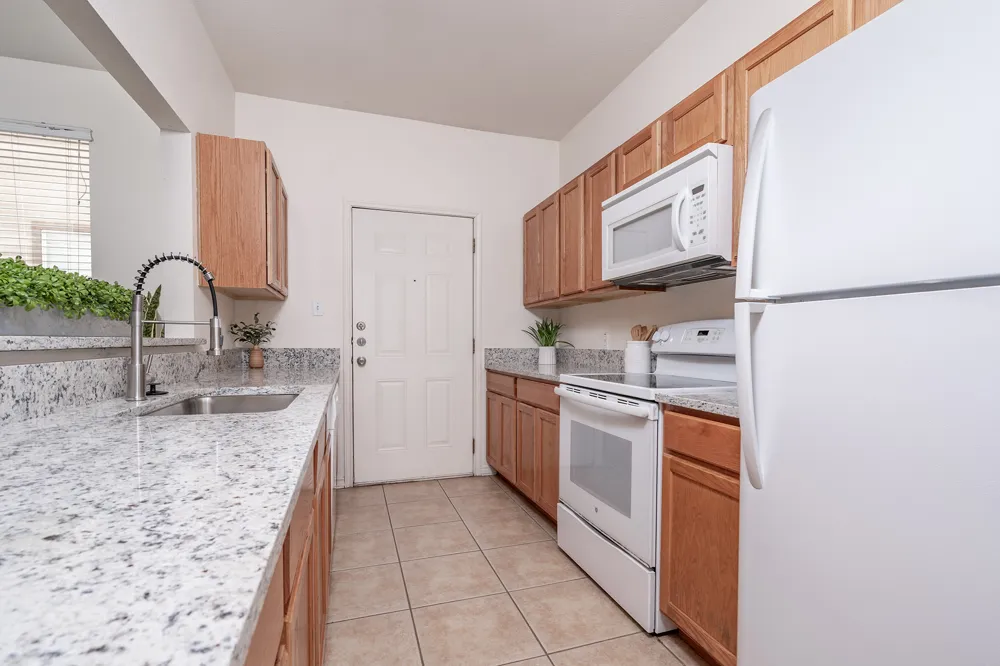 200 Sandstone Drive #E/F Jarrell, TX 76537