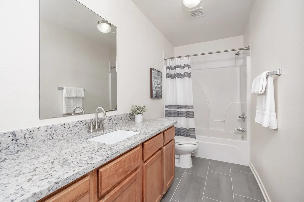 200 Sandstone Drive #E/F Jarrell, TX 76537