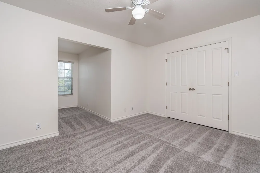 200 Sandstone Drive #E/F Jarrell, TX 76537