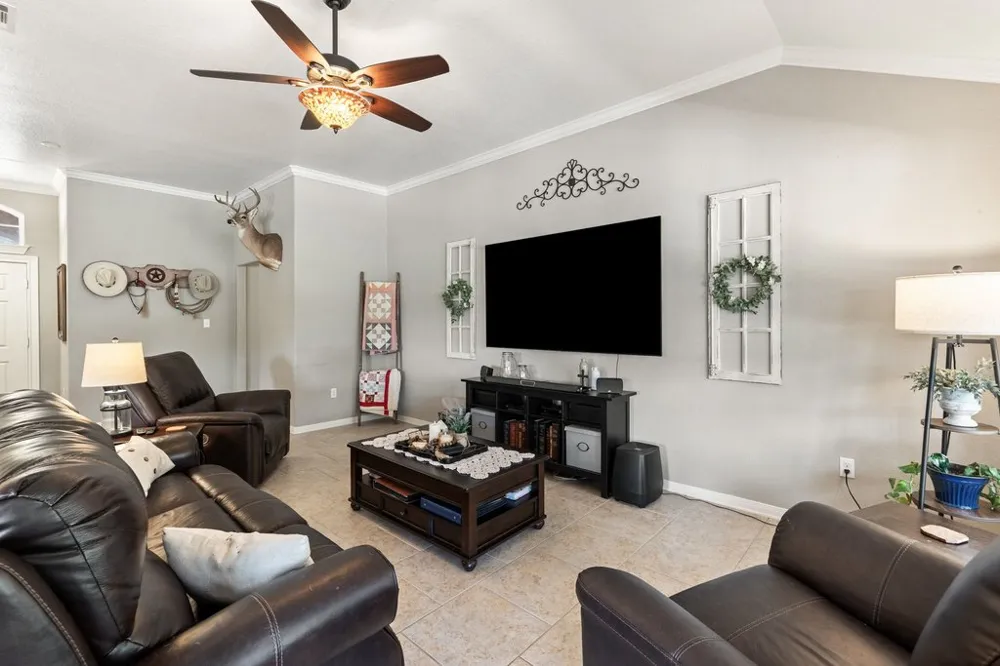 8 Stone Creek Circle Wimberley, TX 78676
