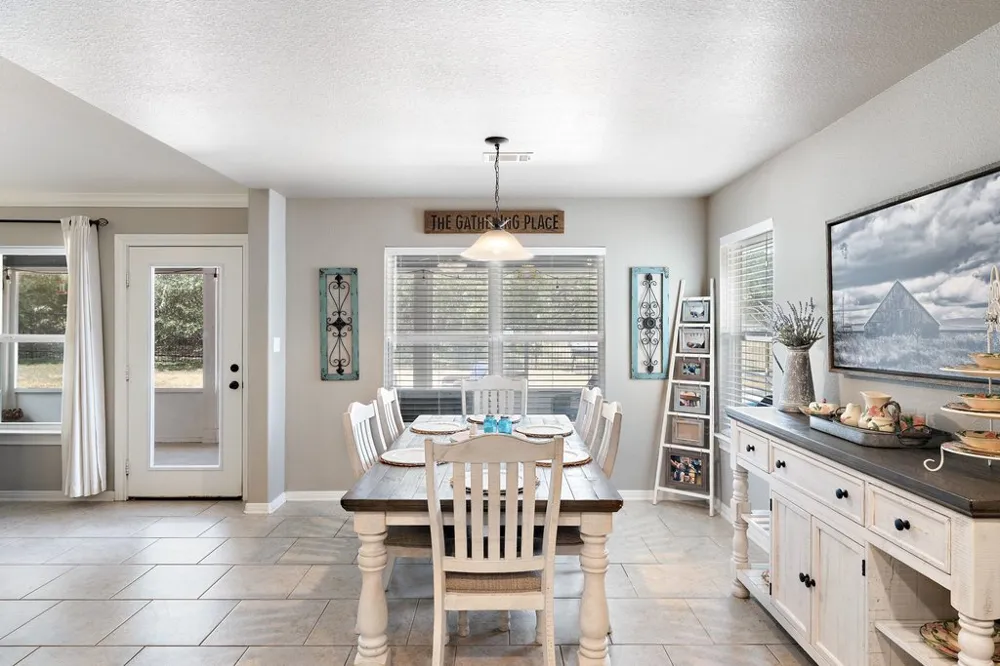 8 Stone Creek Circle Wimberley, TX 78676