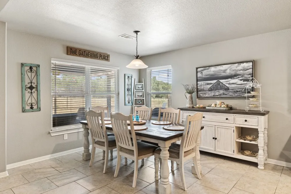 8 Stone Creek Circle Wimberley, TX 78676