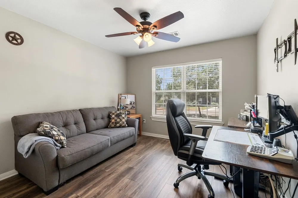 8 Stone Creek Circle Wimberley, TX 78676