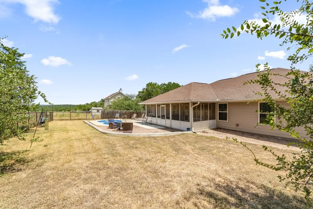 8 Stone Creek Circle Wimberley, TX 78676