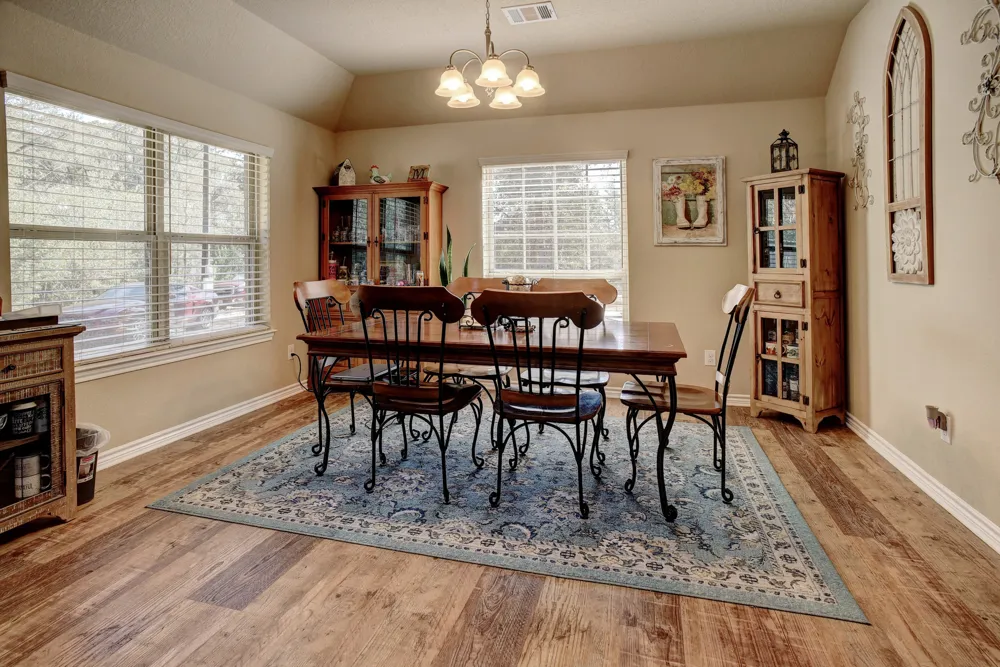 384 Pope Bend Road Cedar Creek, TX 78612