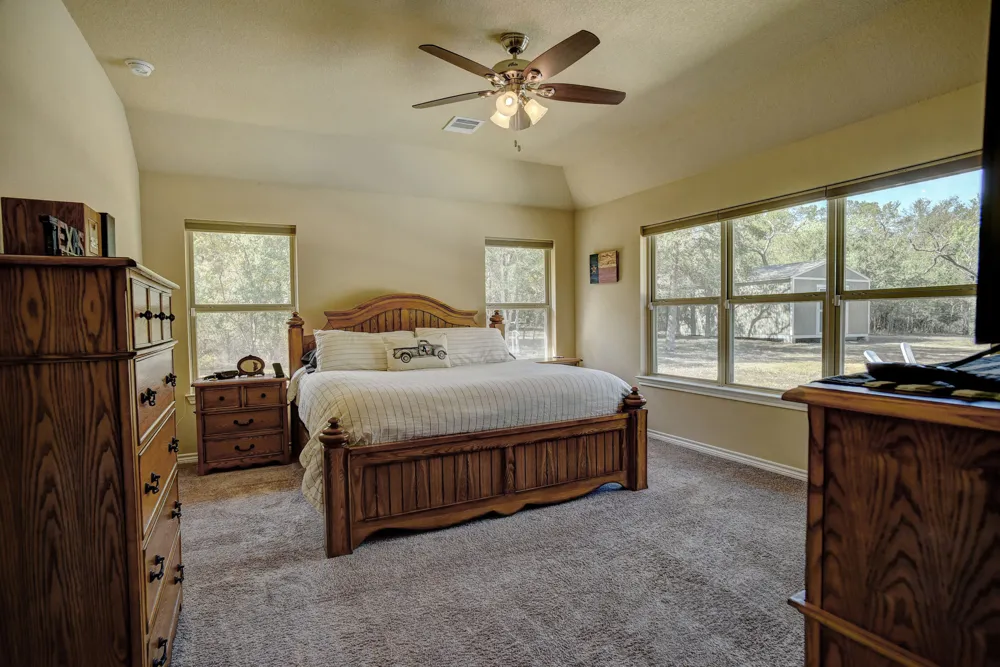 384 Pope Bend Road Cedar Creek, TX 78612