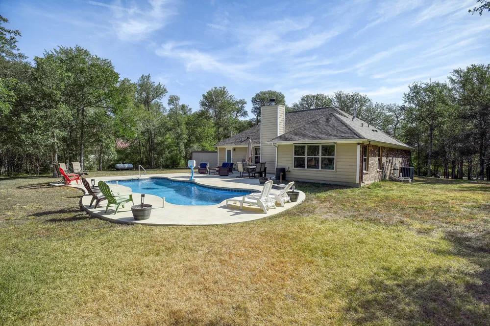 384 Pope Bend Road Cedar Creek, TX 78612