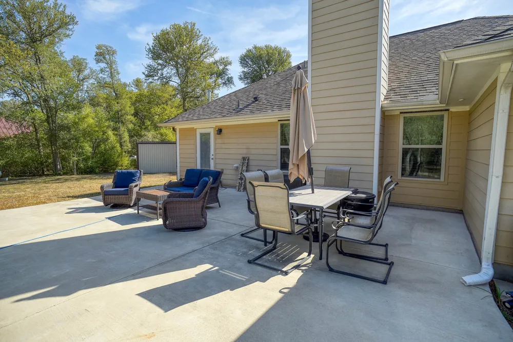 384 Pope Bend Road Cedar Creek, TX 78612
