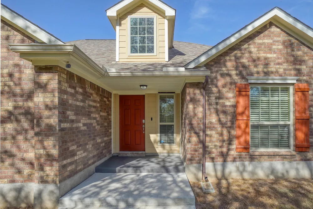 384 Pope Bend Road Cedar Creek, TX 78612