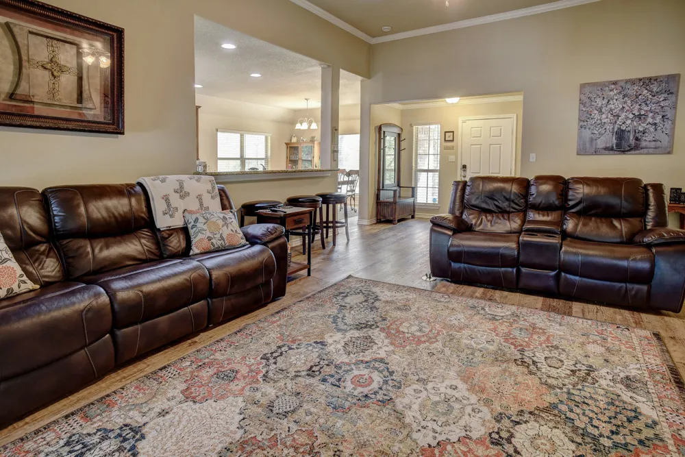 384 Pope Bend Road Cedar Creek, TX 78612