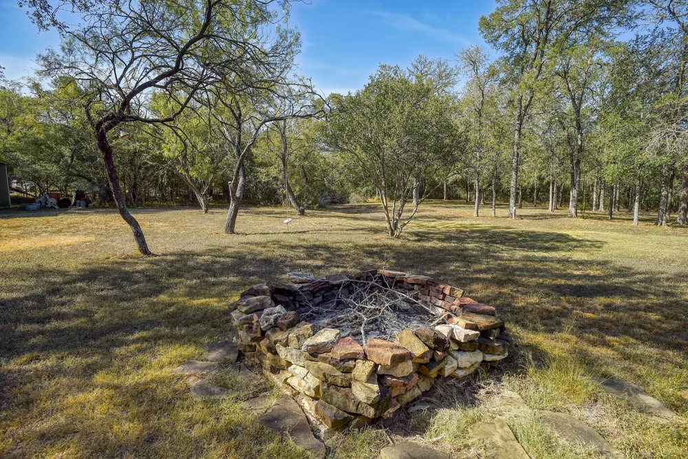 384 Pope Bend Road Cedar Creek, TX 78612
