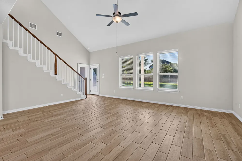 128 Fawn River Run Kyle, TX 78640