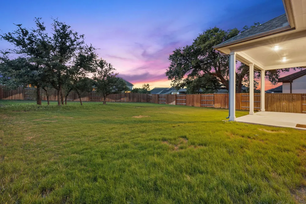 128 Fawn River Run Kyle, TX 78640