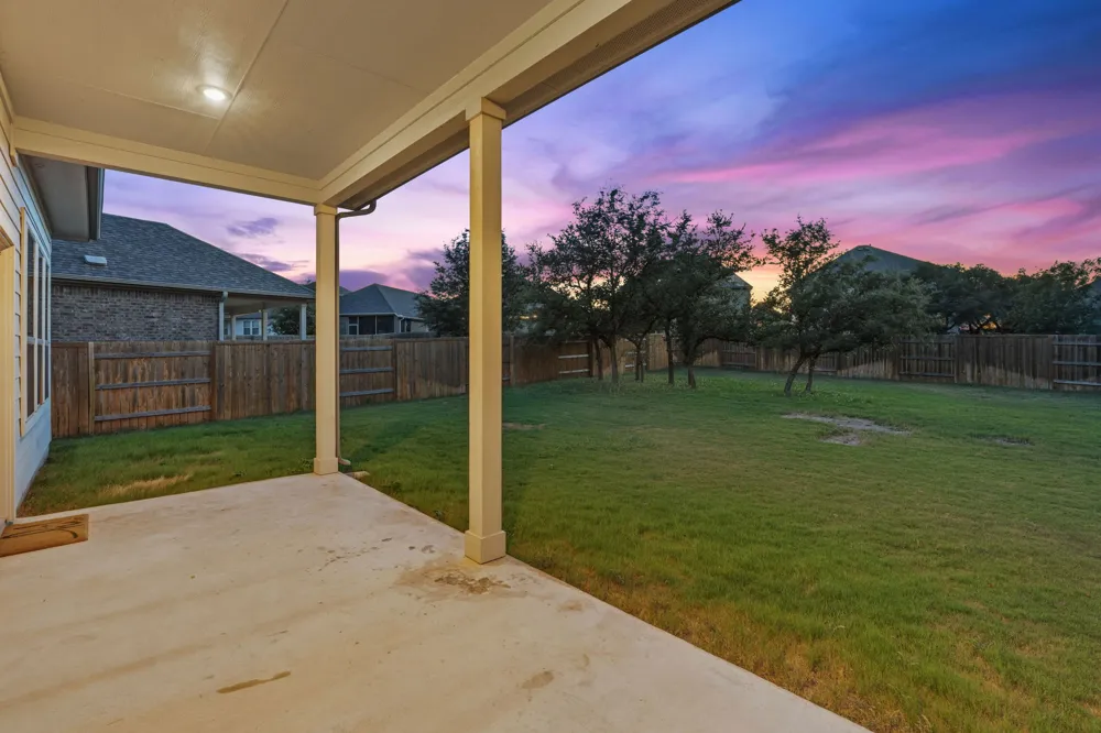 128 Fawn River Run Kyle, TX 78640