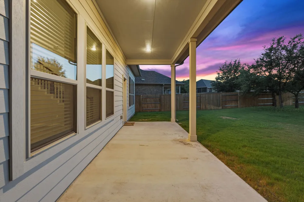 128 Fawn River Run Kyle, TX 78640