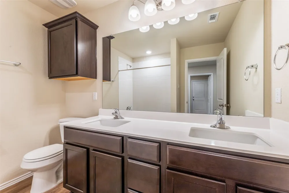 125 Break Avenue Taylor, TX 76574