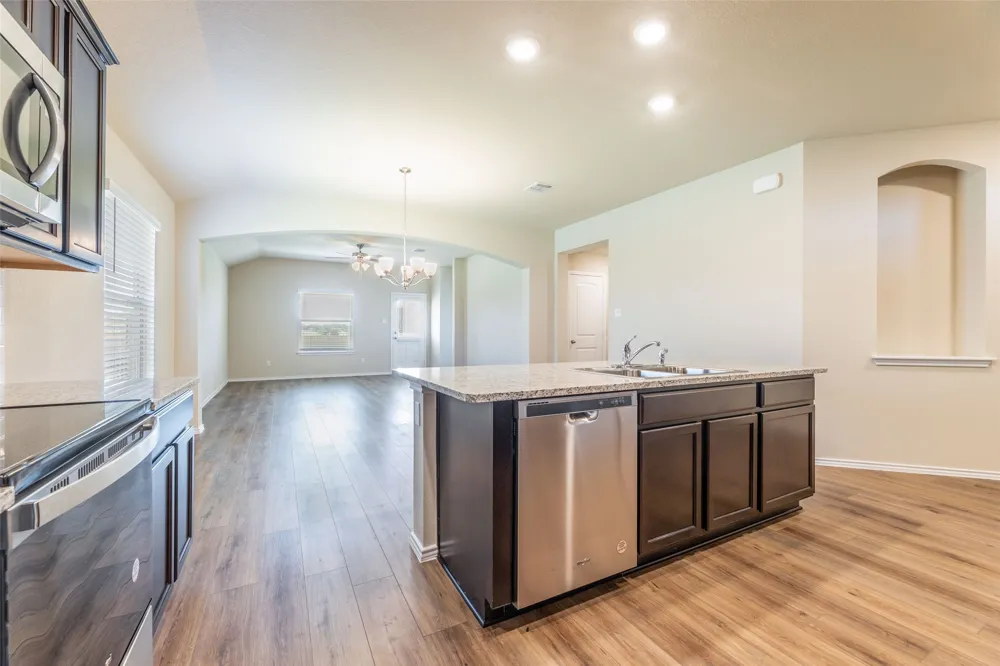 125 Break Avenue Taylor, TX 76574