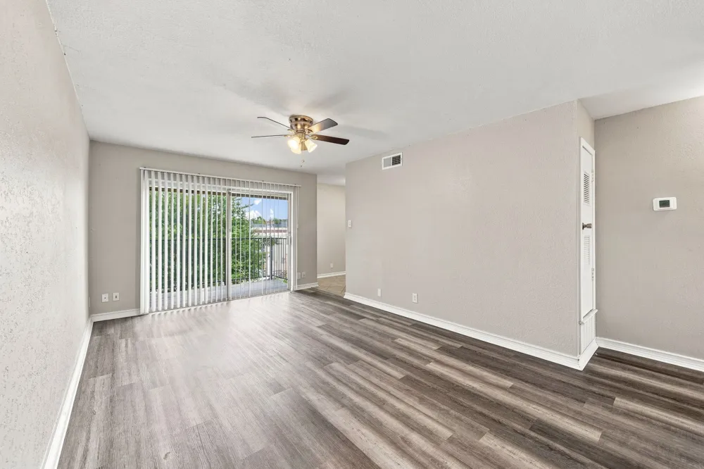 2600 Penny Lane #303 Austin, TX 78757