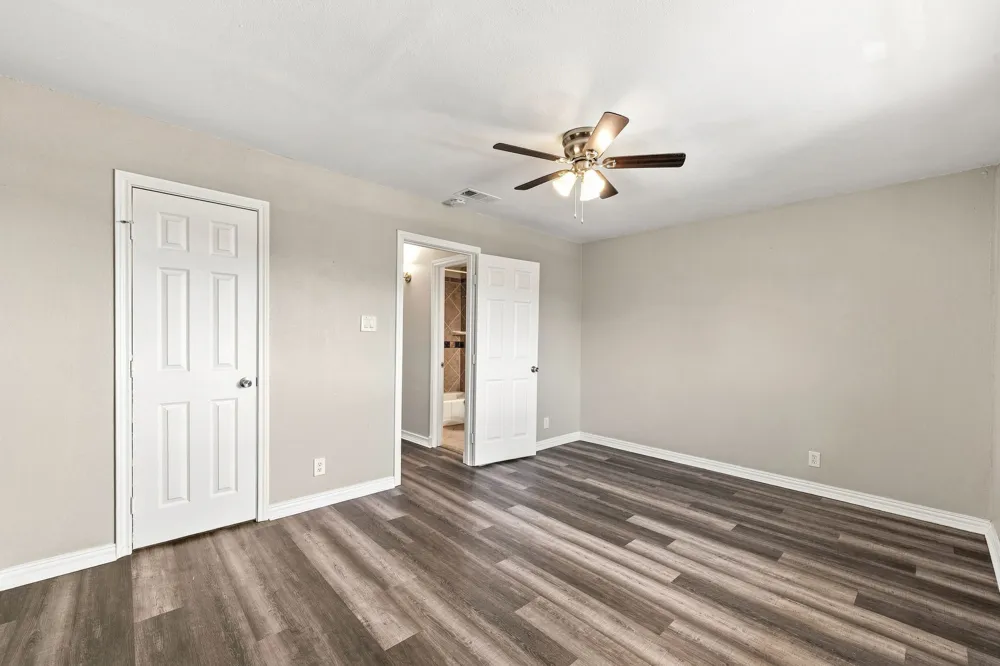 2600 Penny Lane #303 Austin, TX 78757