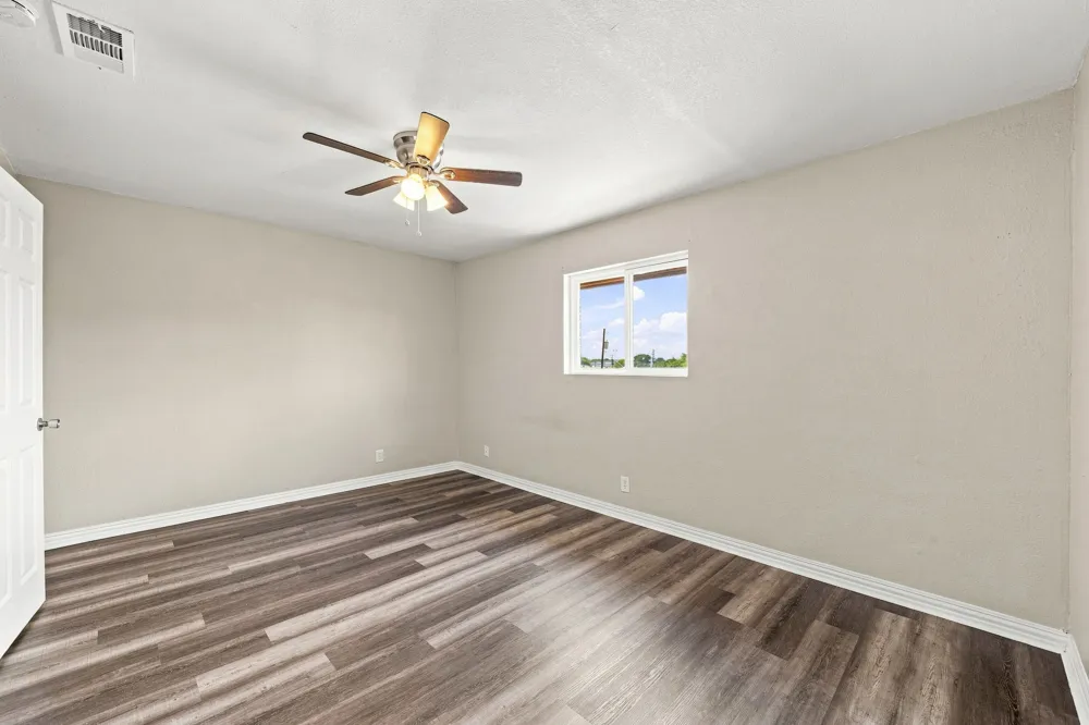 2600 Penny Lane #303 Austin, TX 78757
