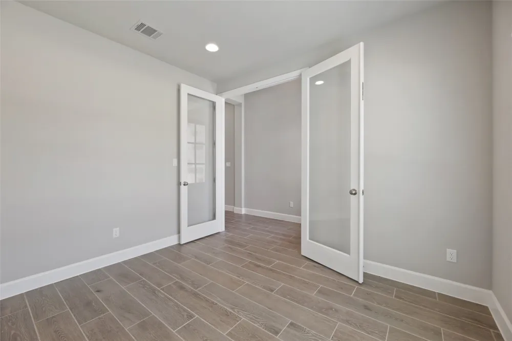 104 Chinaberry Bend Bastrop, TX 78602