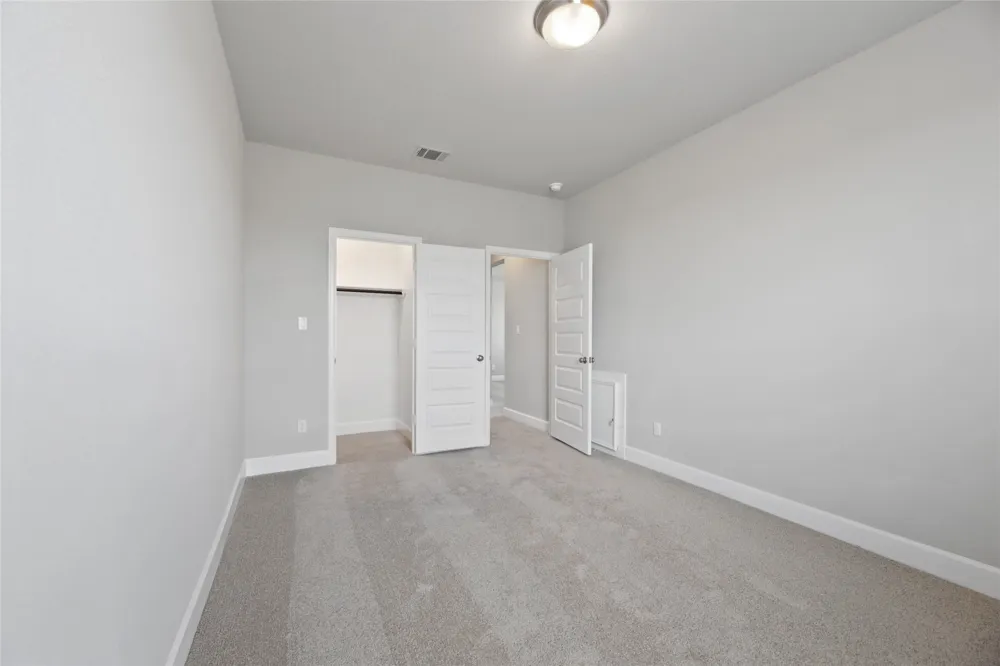 104 Chinaberry Bend Bastrop, TX 78602