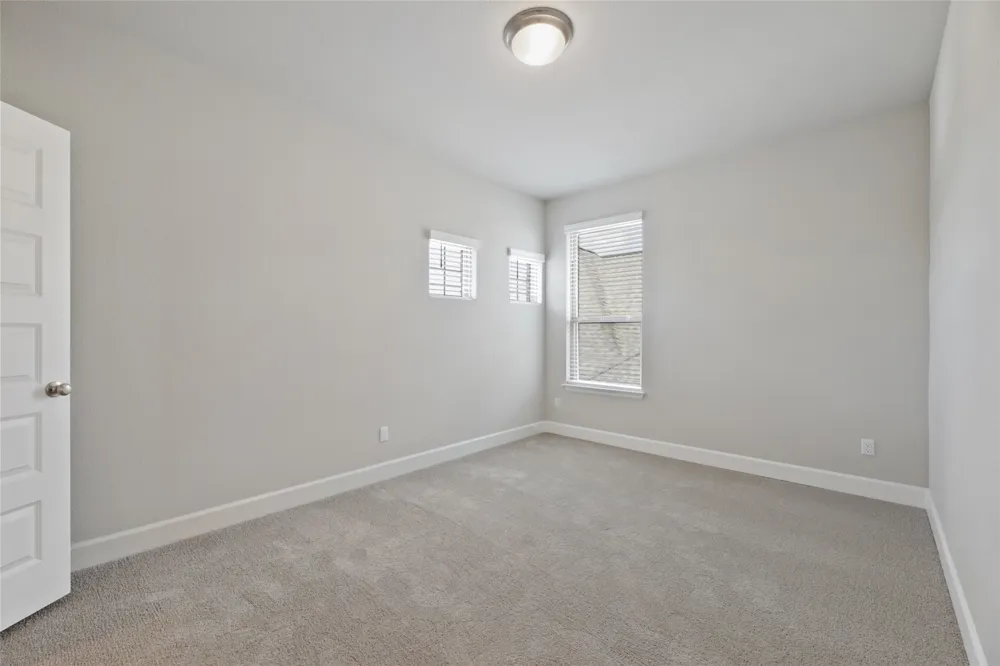 104 Chinaberry Bend Bastrop, TX 78602