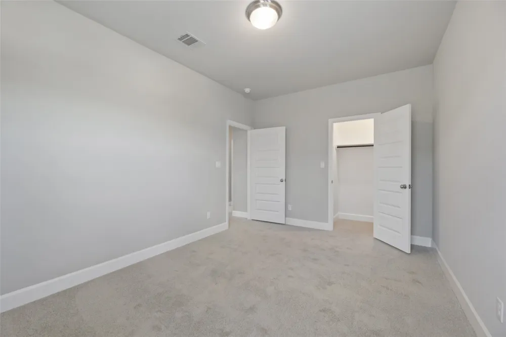 104 Chinaberry Bend Bastrop, TX 78602