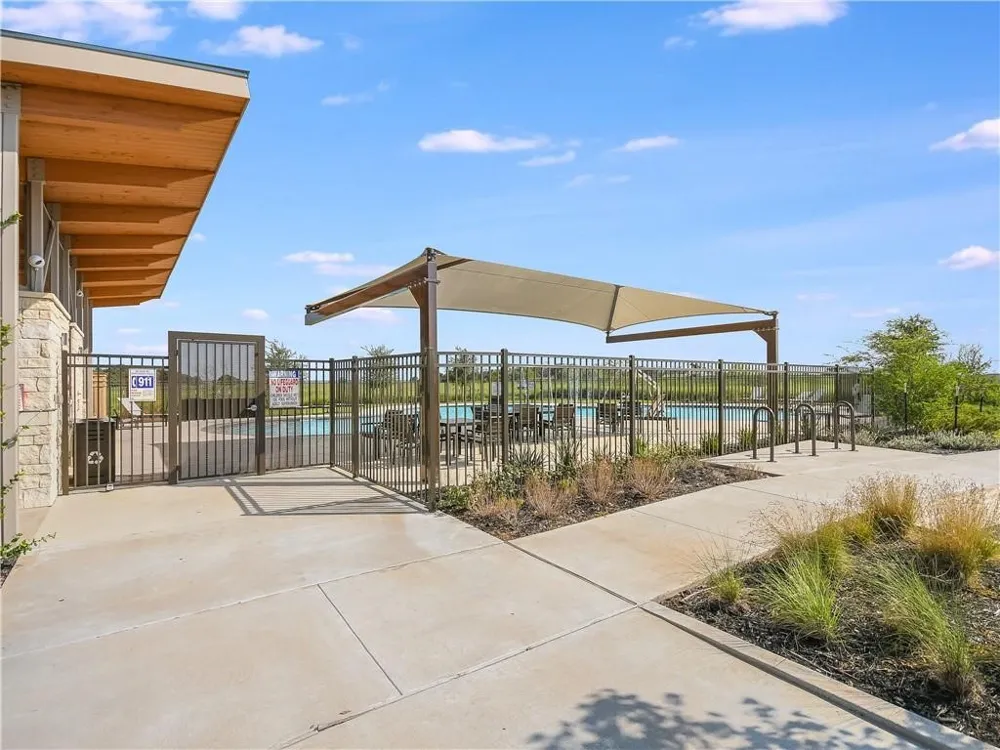 104 Chinaberry Bend Bastrop, TX 78602