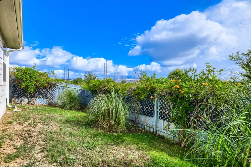 550 Nautical Loop Kyle, TX 78640
