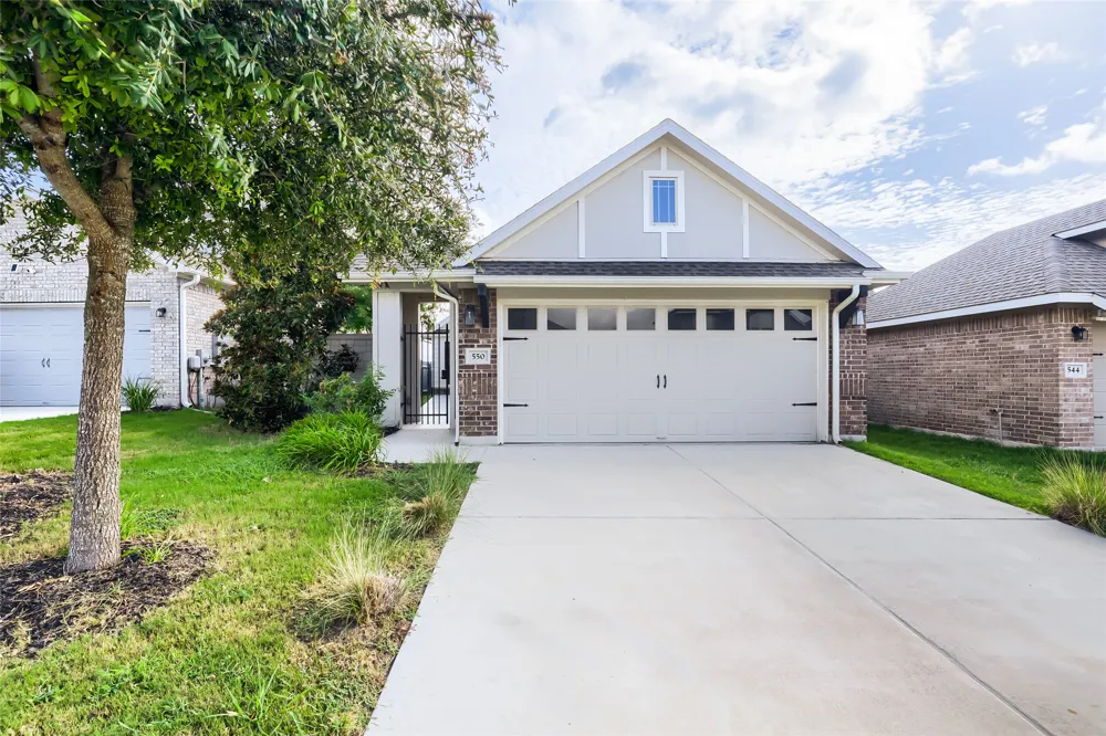 550 Nautical Loop Kyle, TX 78640