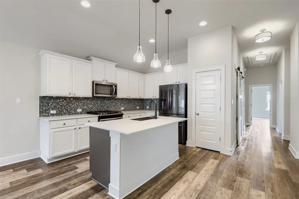 550 Nautical Loop Kyle, TX 78640
