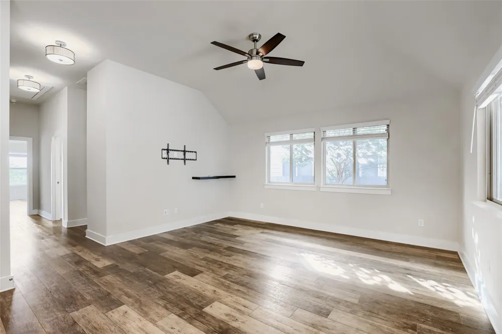 550 Nautical Loop Kyle, TX 78640