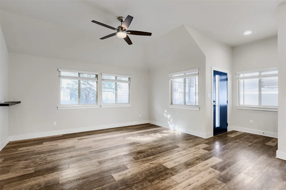 550 Nautical Loop Kyle, TX 78640