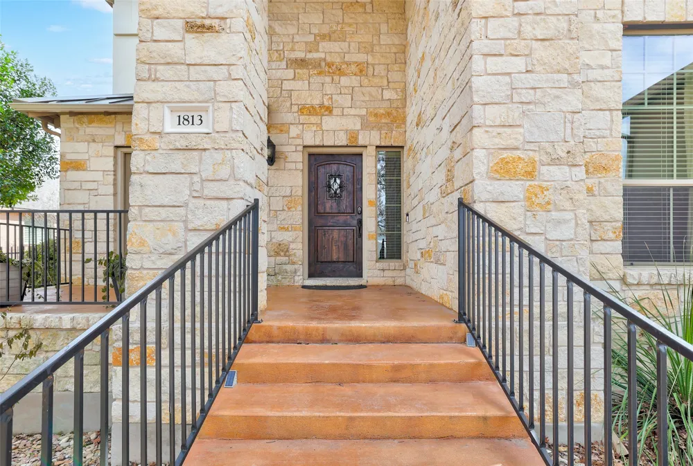 1813 Harvest Dance Drive Leander, TX 78641