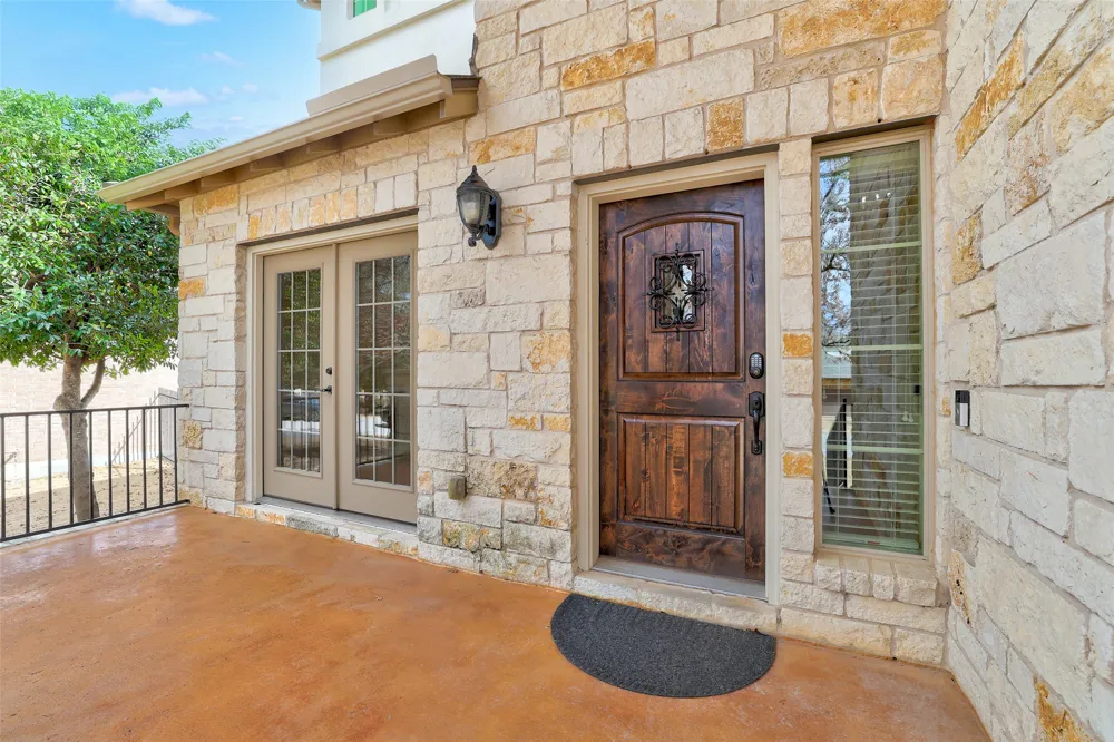 1813 Harvest Dance Drive Leander, TX 78641
