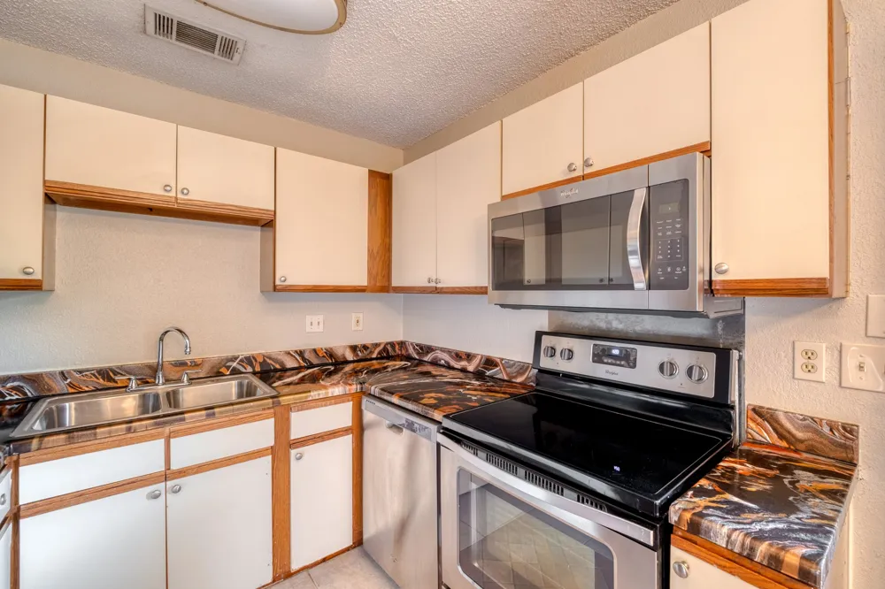 1015 E Yager Lane #35 Austin, TX 78753