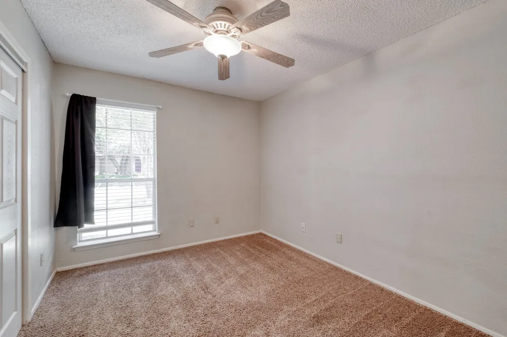 1015 E Yager Lane #35 Austin, TX 78753