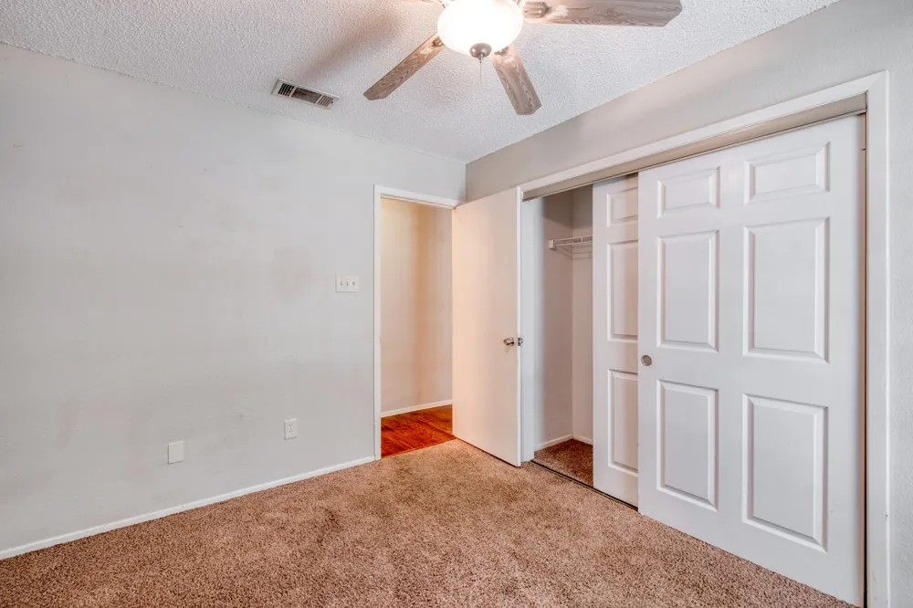 1015 E Yager Lane #35 Austin, TX 78753