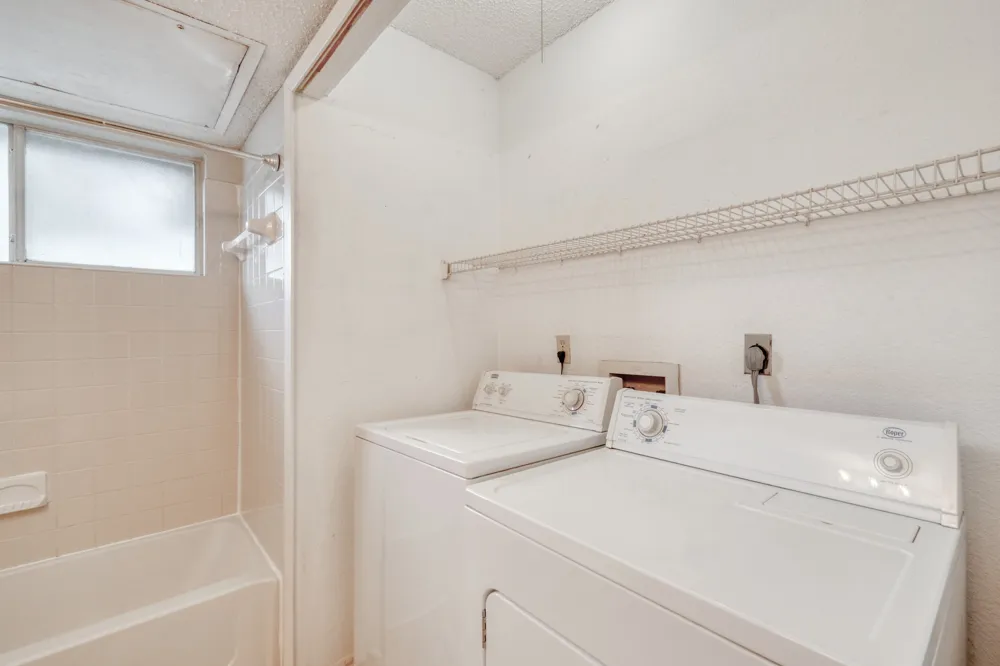 1015 E Yager Lane #35 Austin, TX 78753