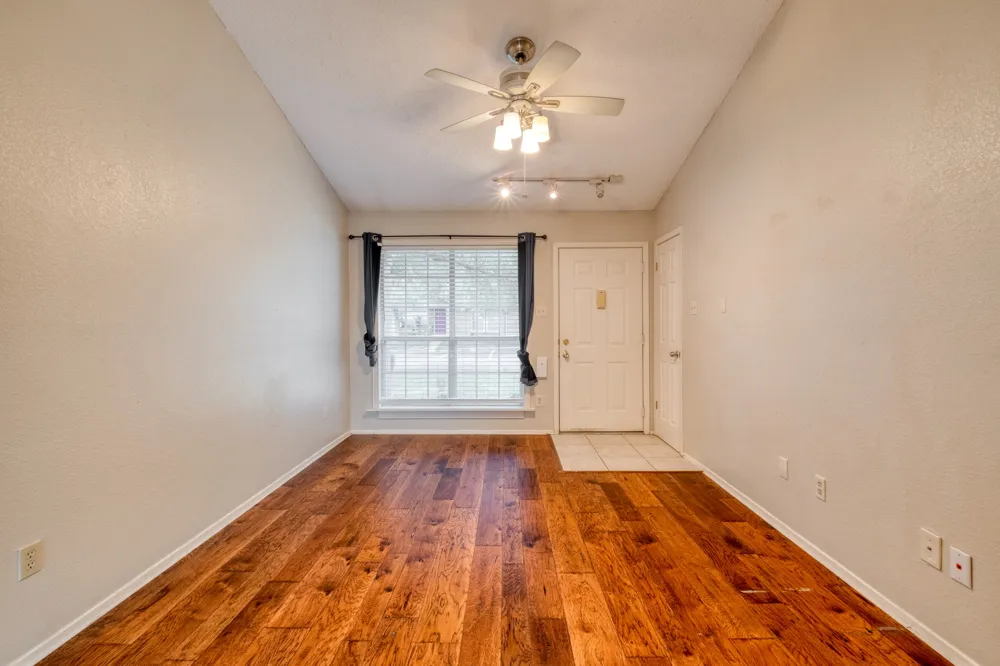 1015 E Yager Lane #35 Austin, TX 78753