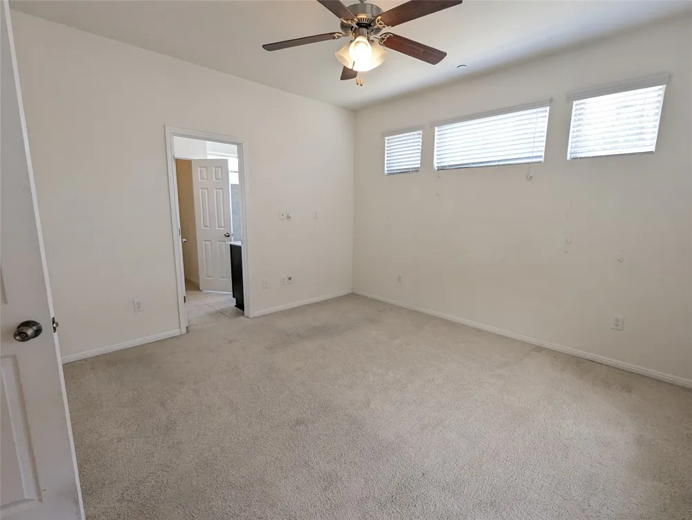 3240 E Whitestone Boulevard #37 Cedar Park, TX 78613