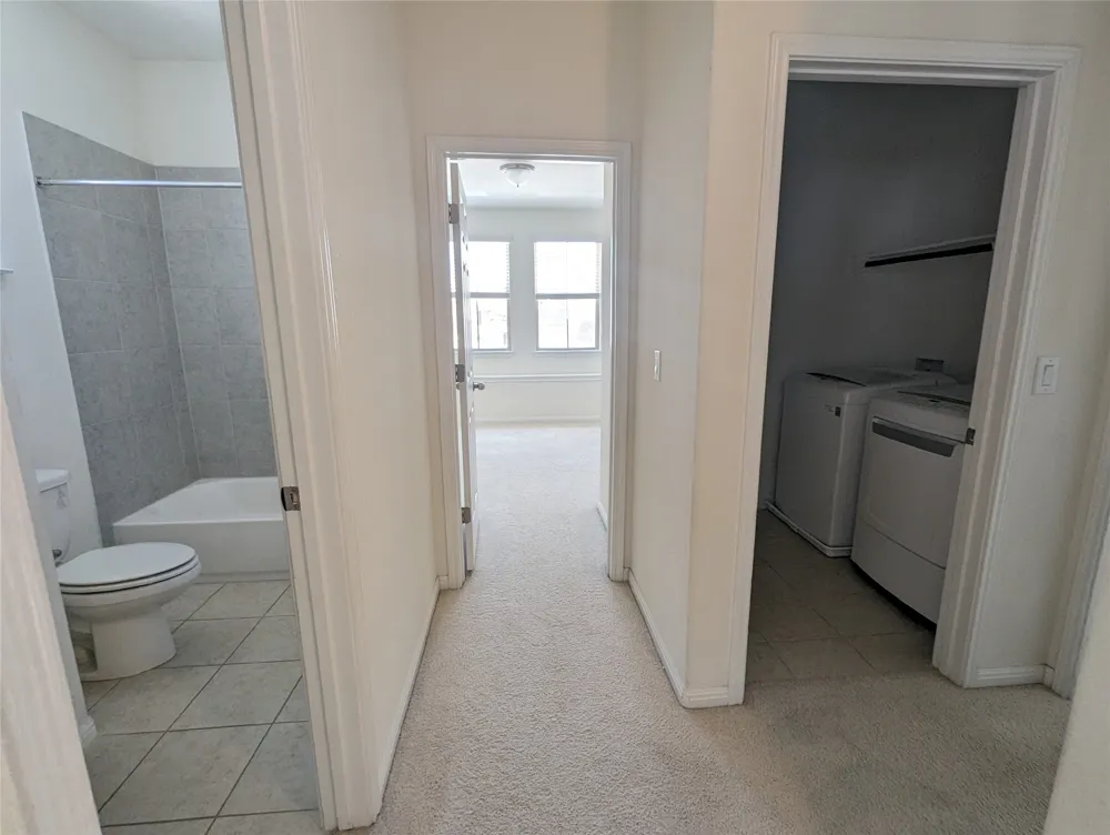 3240 E Whitestone Boulevard #37 Cedar Park, TX 78613