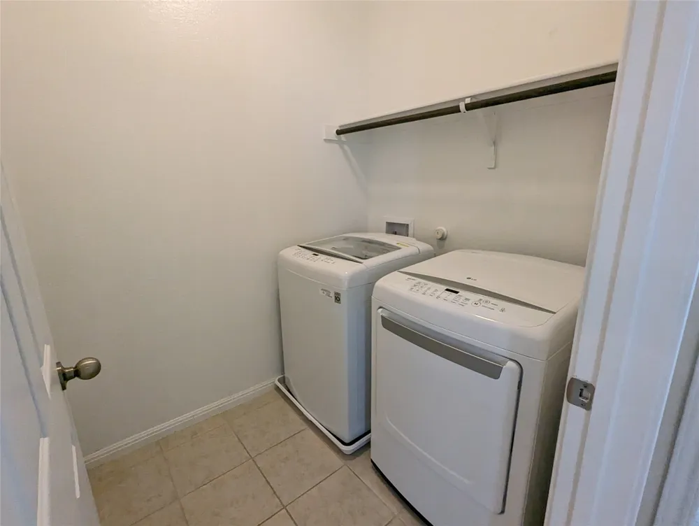 3240 E Whitestone Boulevard #37 Cedar Park, TX 78613