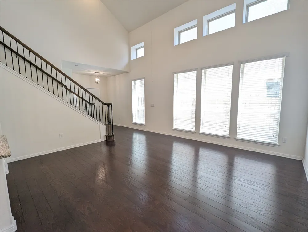 3240 E Whitestone Boulevard #37 Cedar Park, TX 78613
