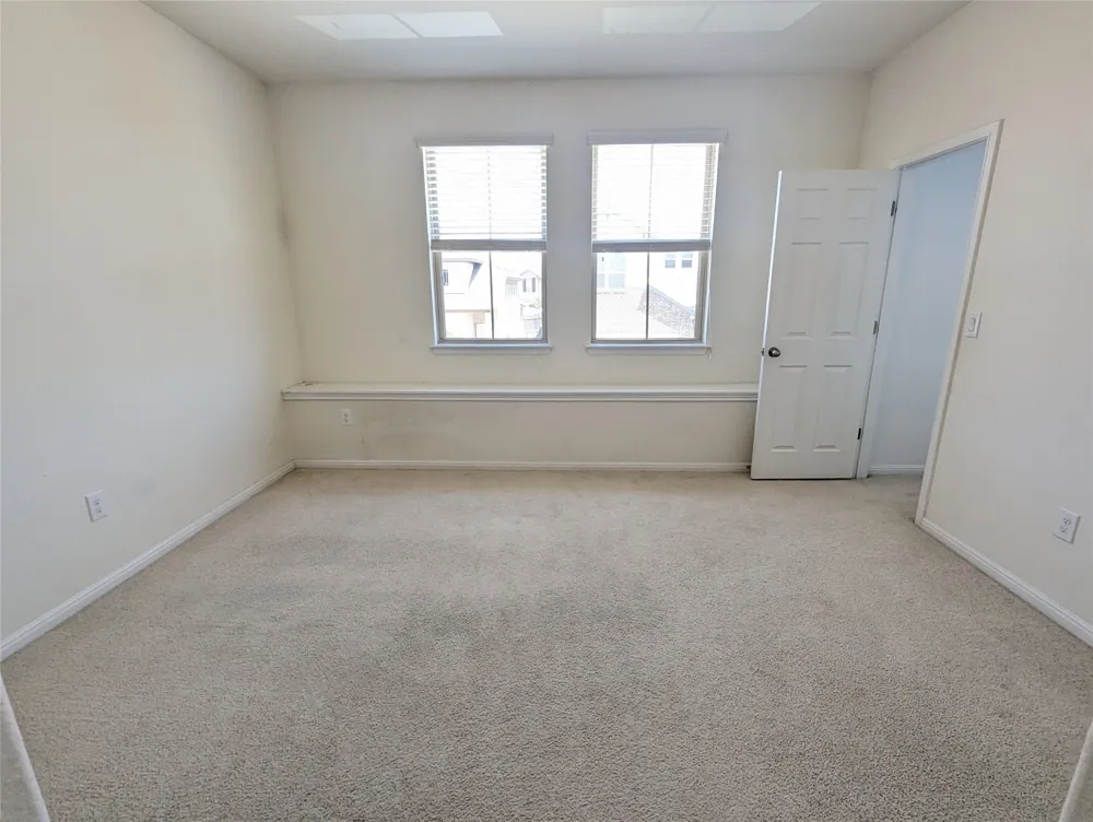 3240 E Whitestone Boulevard #37 Cedar Park, TX 78613